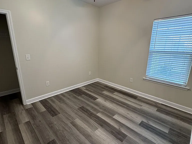 6737 Wisteria Dr — Photo 7