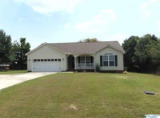 40 Stoney Brook Dr, Union Grove, AL 35175