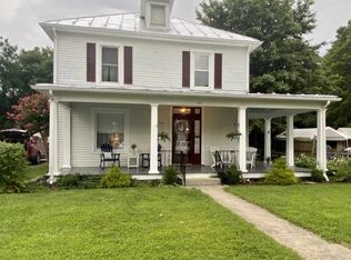 315 High St, Dayton, VA 22821