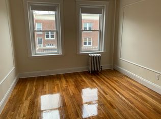 4 Vinal St APT 4, Boston, MA 02135