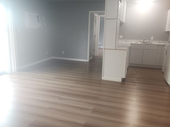 4th image of 3541 Whitney Ave APT 218