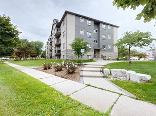 5 Jacksway Cres #215, London, ON N5X3T6