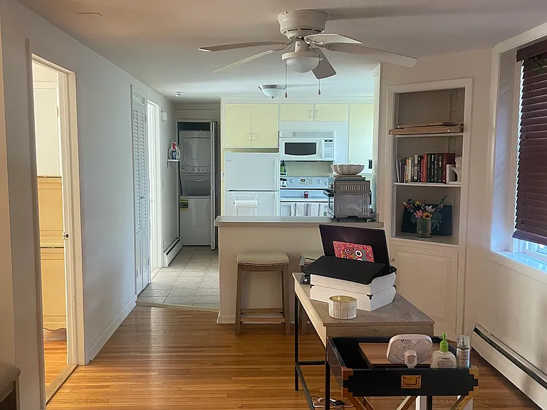 160 Farber Ln #3 — Photo 13