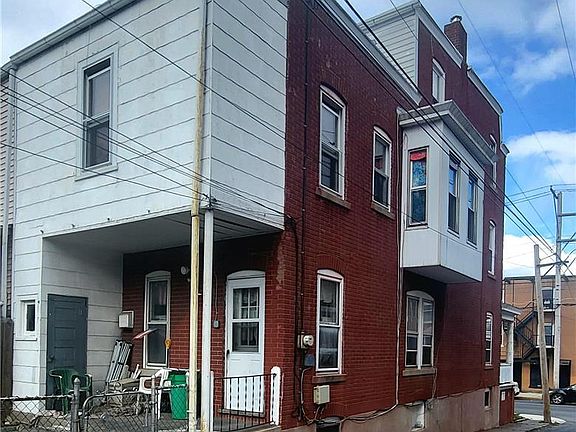 4th image of 634 N 12th St