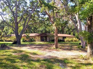 2411 Wallace Rd, Lutz, FL 33549