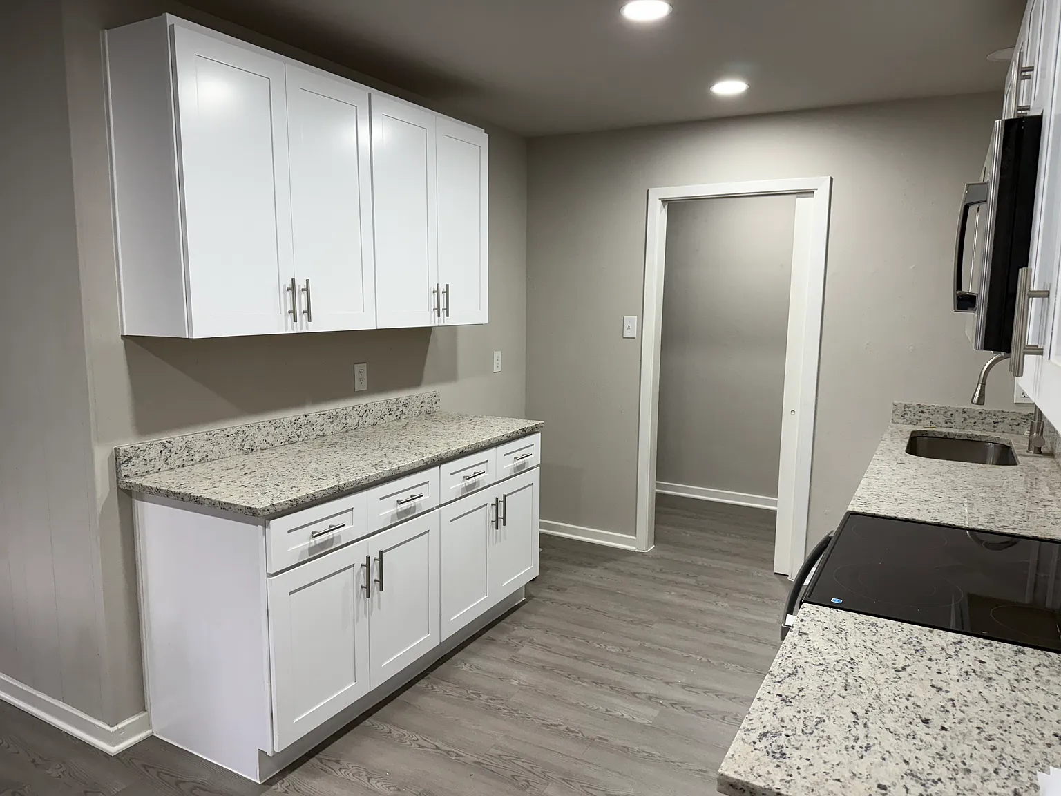 4 bed, 1765 sqft, $2,145 — Photo 3