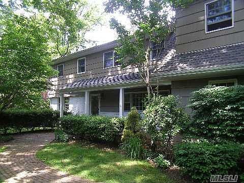 1st image of 30 Harbor Hill Dr