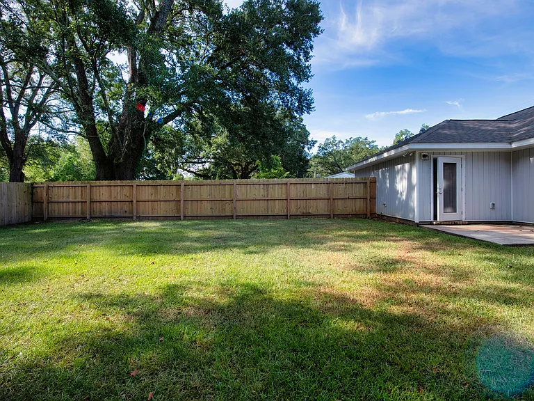 8154 Lawton St #B — Photo 21