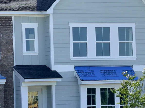 114 Shoemaker St, Summerville, SC 29486
