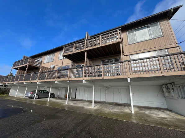 Beautiful 1 bedroom homes available in Downtown Vancouver! View of the Portland Lights!, 2127 E 6th St #465b00a99, Vancouver, WA 98661