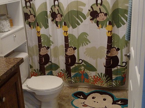 2nd bathroom