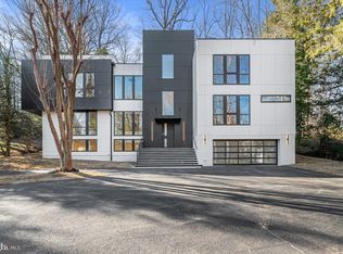 7502 Nevis Rd, Bethesda, MD 20817