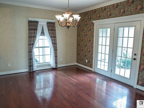 3rd image of 340 Fiddlers Creek Dr