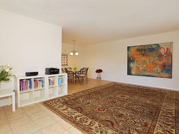 5th image of 8550 Holloway Dr APT 104