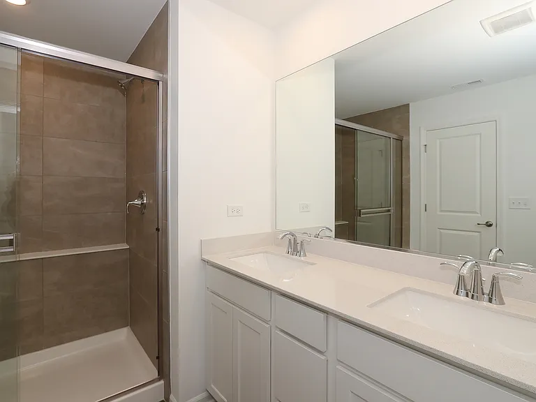 2252 Stonegate Rd — Photo 23