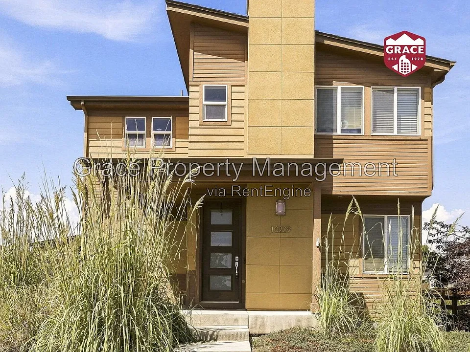 10229 Southlawn Cir