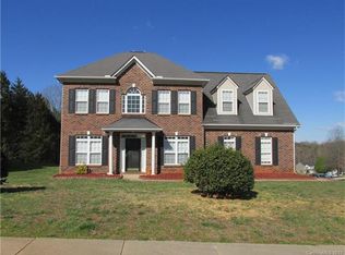 5751 Timbertop Ln, Charlotte, NC 28215