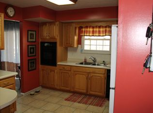 240 James Ln, Vincent, OH 45784