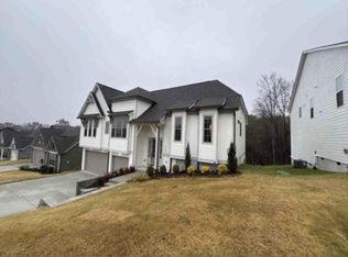7048 Mercedes Ln, Ooltewah, TN 37363
