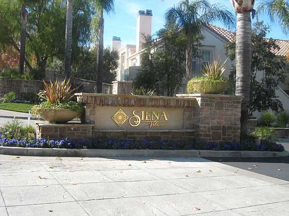 2nd image of 24149 Del Monte Dr Unit 314