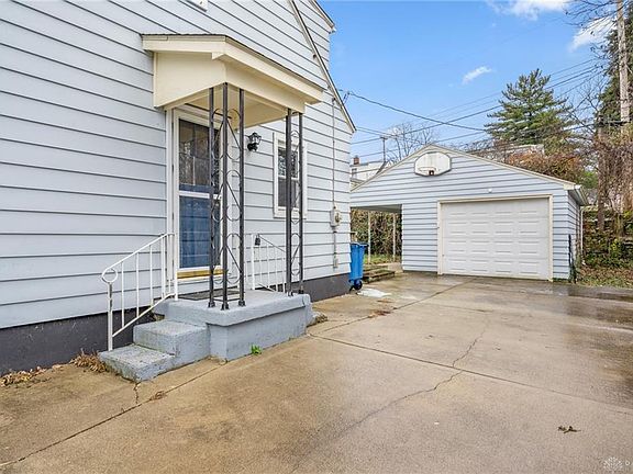 5th image of 82 Thorpe Dr