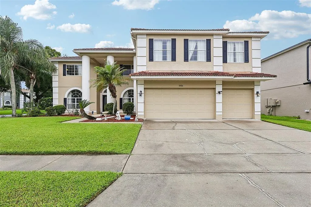 5 bed, 4.0 bath, 4059 sqft, $4,500 — Photo 1