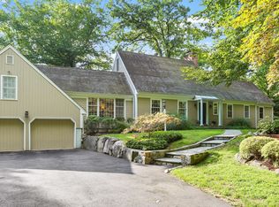 51 Old Stone Bridge Rd, Cos Cob, CT 06807