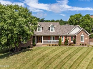 7302 Austinwood Rd, Louisville, KY 40214