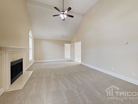 3rd image of 4791 Meadowlark Dr SE