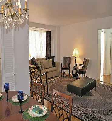 Sold by Rhoda Forman | media 13