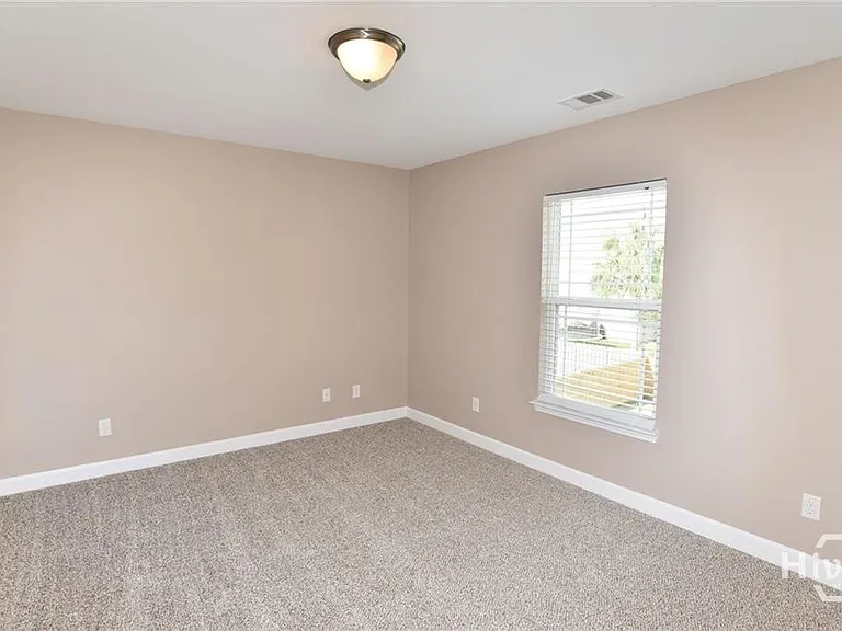 Byron Dr — Photo 10