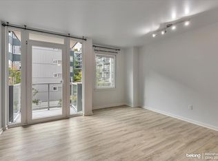 76 Cedar St UNIT 301, Seattle, WA 98121