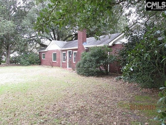 3rd image of 518 W Richardson Cir