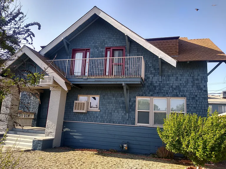 1011 E Clinton Ave — Photo 7