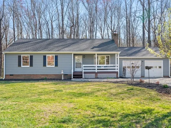 2243 Fall Line Dr, Powhatan, VA 23139