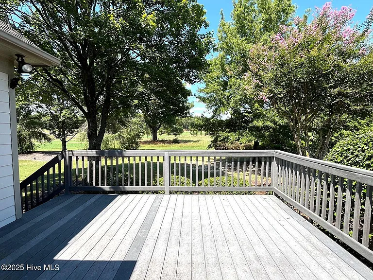 150 Starland Ln — Photo 33