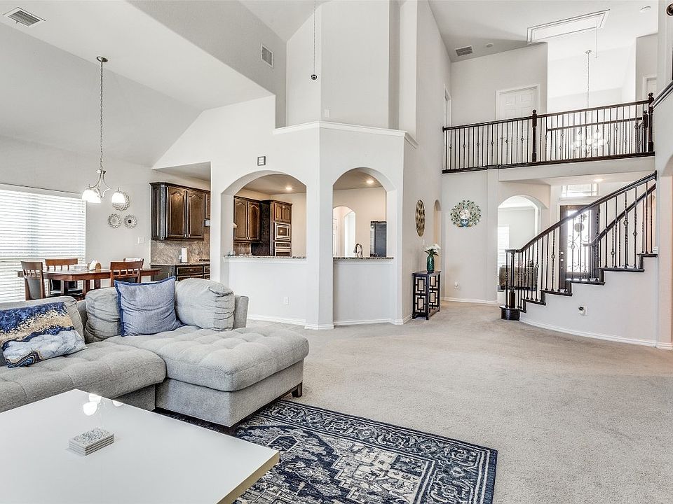 1st image of 4407 De Bourgh Ln