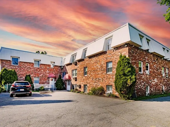 33-33 Jackson St #A, Lynn, MA 01902