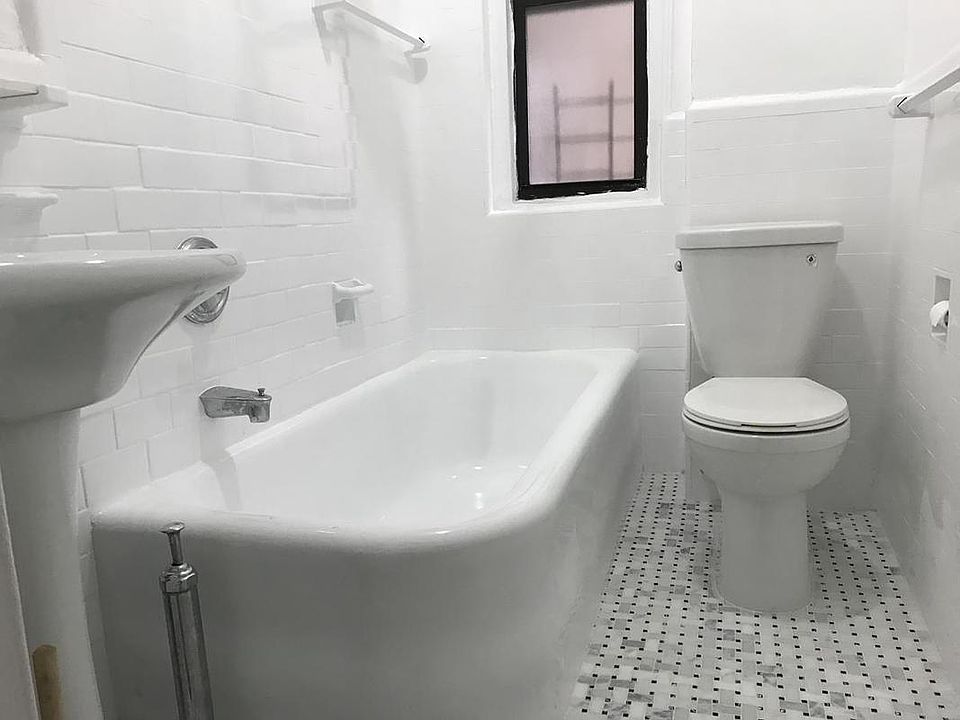 1st image of 123 W 93rd St APT 1E