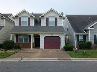 14 Marigold Ln, Hampton, VA 23663