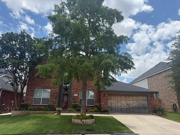 2nd image of 1408 Pepperidge Ln