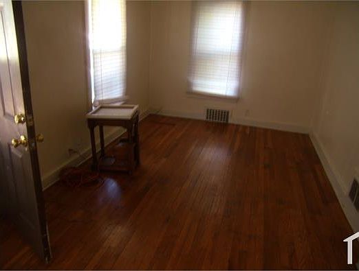 1st image of 1440 Cass Ave SE #1