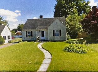 107 Coleman Rd, Wethersfield, CT 06109