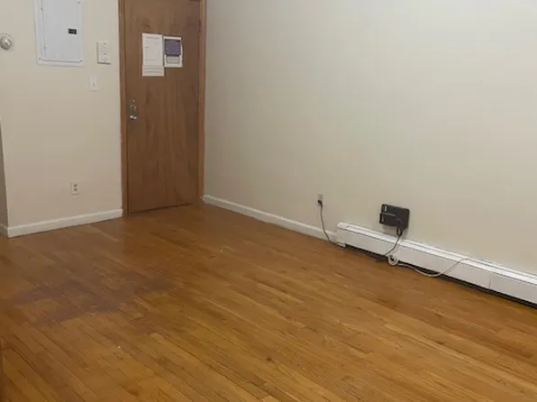 78-14 Woodside Avenue image 1 of 14