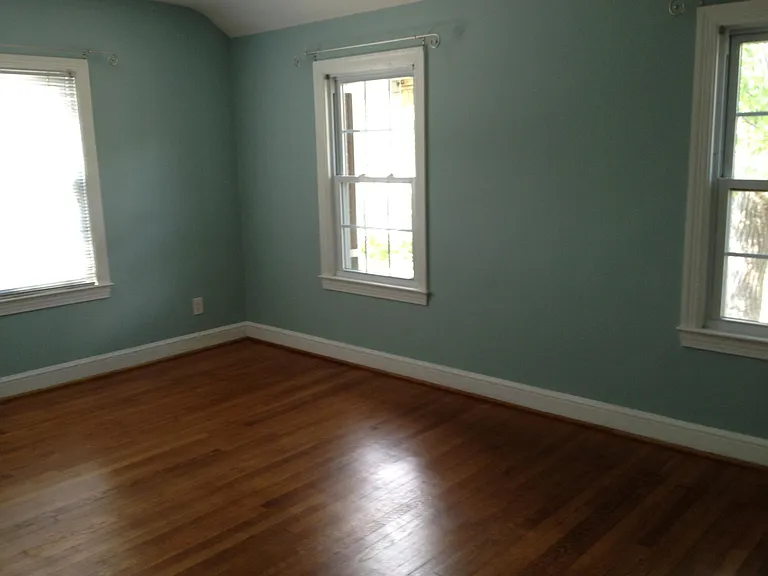 2630 S Troy St — Photo 11