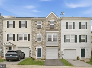 45 Eldon Dr, Charles Town, WV 25414