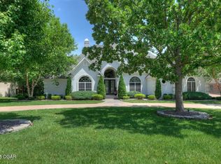 3703 Red Fox Run, Joplin, MO 64804