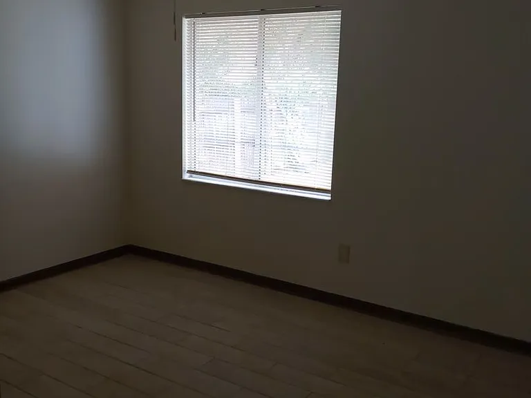 2708 Adela Ave — Photo 3