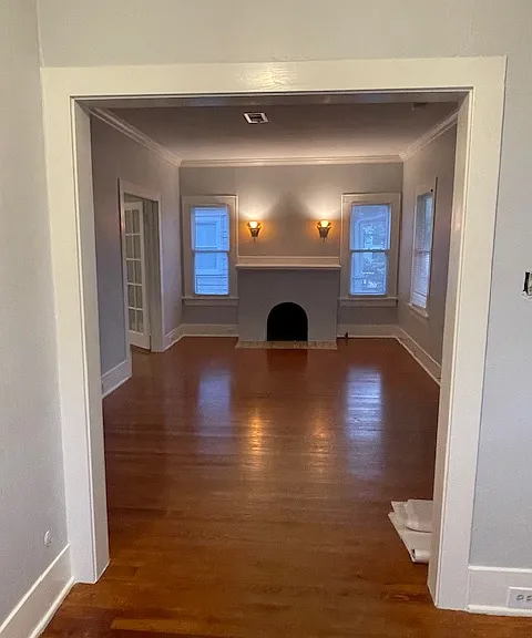 1012 Peddie St — Photo 10