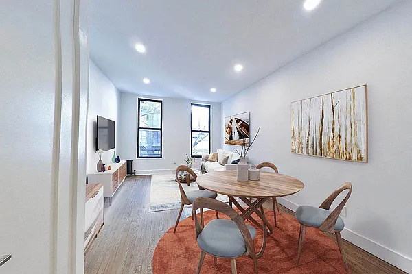 Rented by MOTION New York | media 6